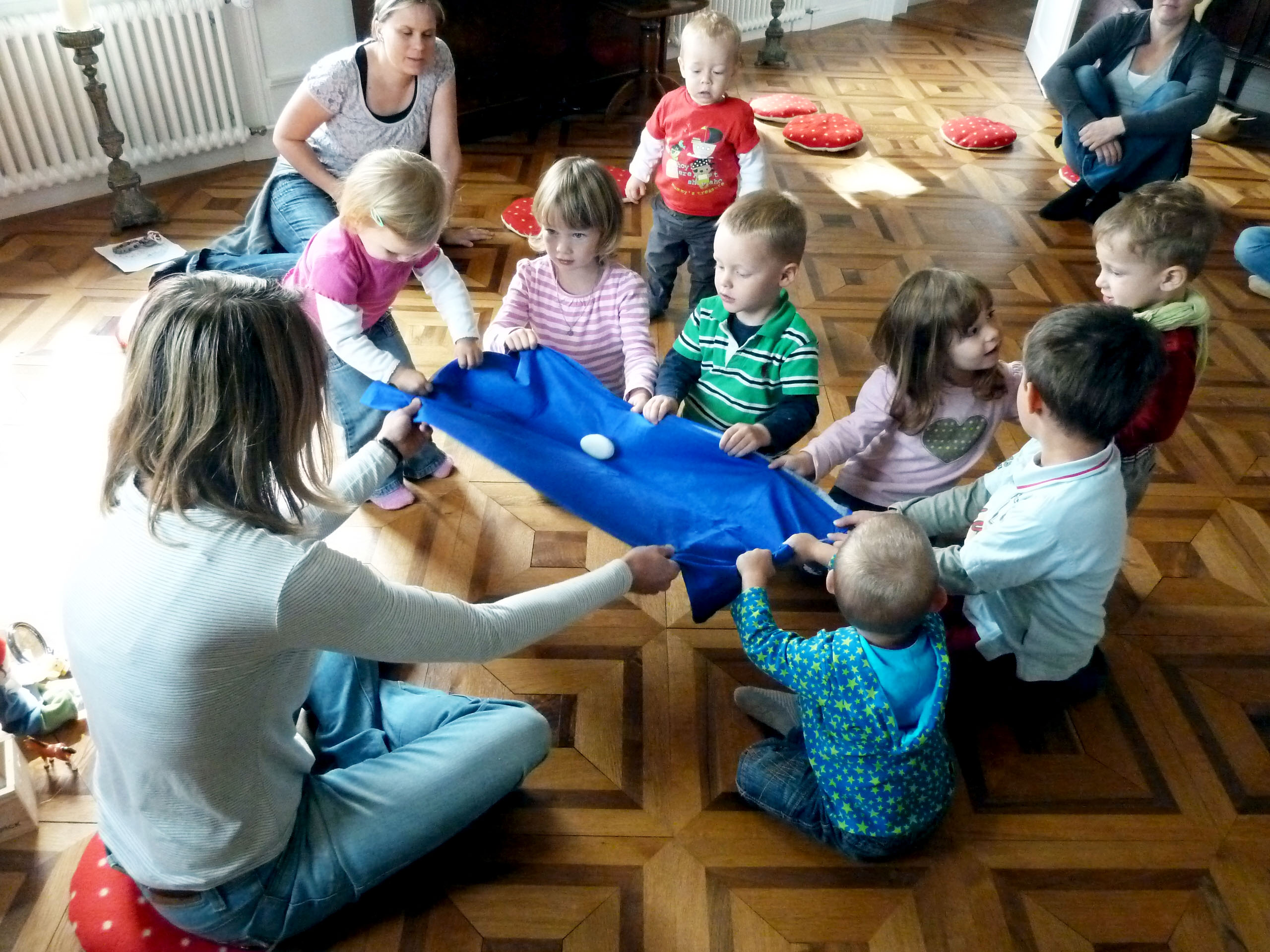 Maria beim Zwergensingen